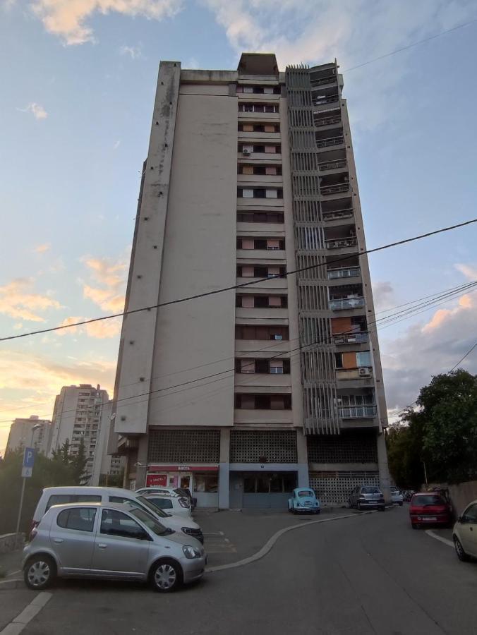 Apartment Bella Rijeka Exteriör bild